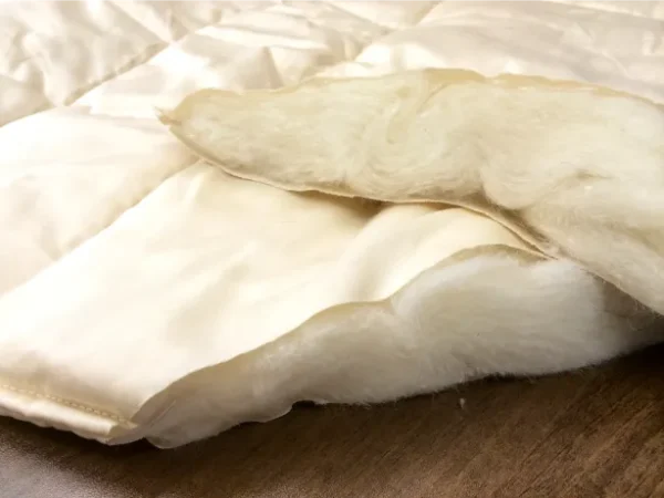 myMerino® Comforter - Image 6